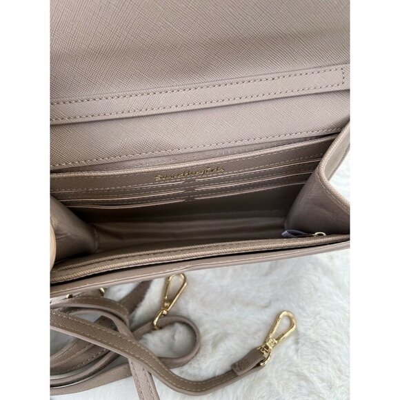 Save The Girls Phone Crossbody w/ Touchscreen Access - Timeless 2.0 - Picture 6 of 6